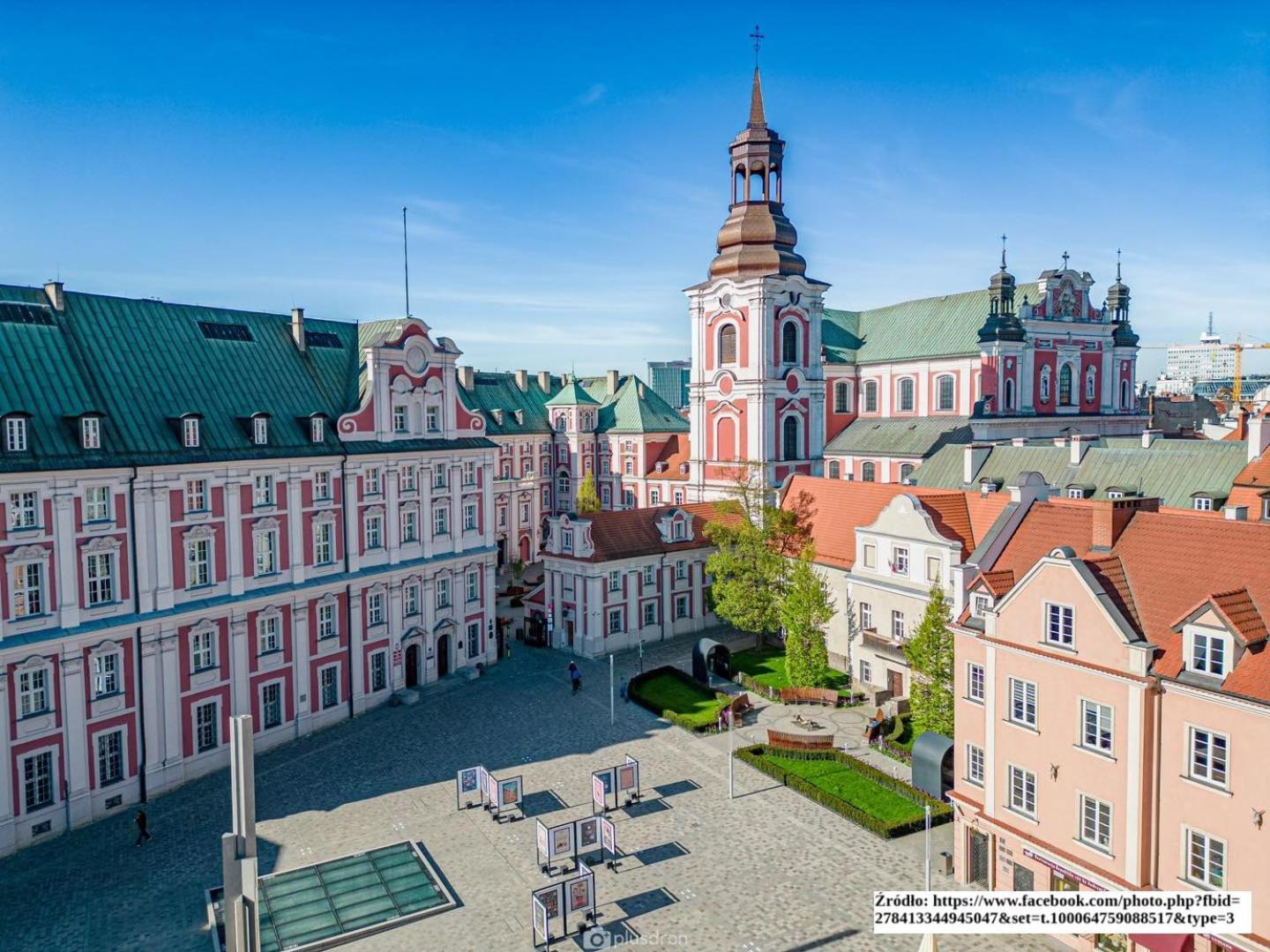 Апартаменты Family Center Spot Познань Экстерьер фото